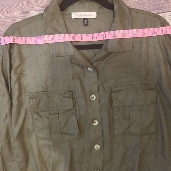 Harlowā&āRoseĀ GreenāButtonāUpāCardigan - Picture 6 of 10